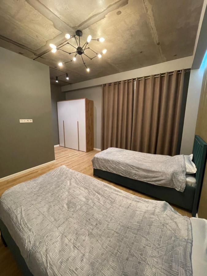 Apartment Florence Моря 600 Метров Актау Екстер'єр фото