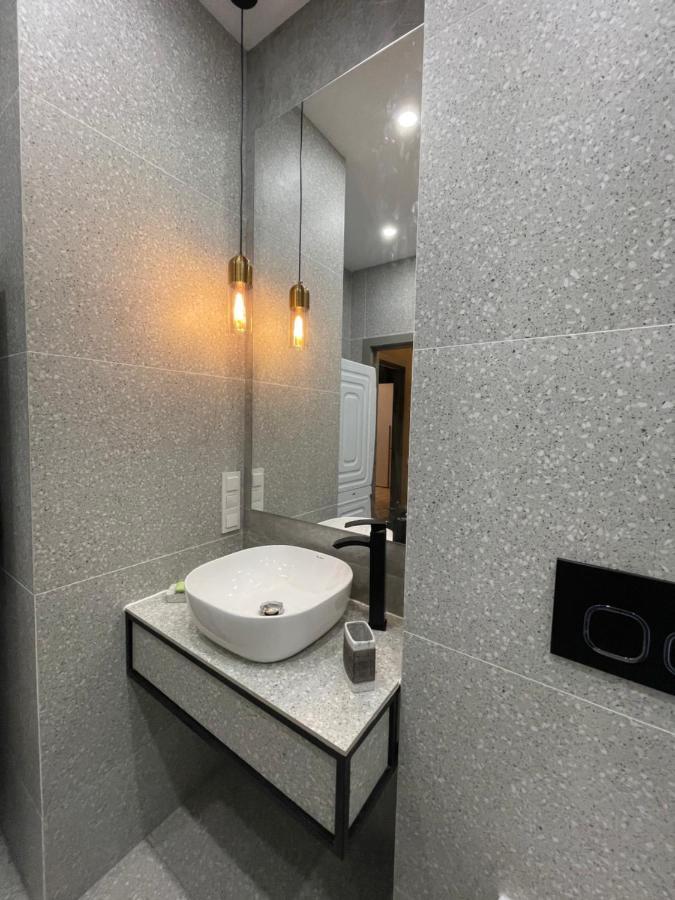 Apartment Florence Моря 600 Метров Актау Екстер'єр фото